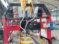 Мостовий автомат для зварювання поздовжньої балки